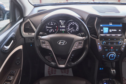 Продажа Hyundai Santa Fe III Рестайлинг Grand 2.2 AT (200 л.с.) 2017 Черный в Автодом