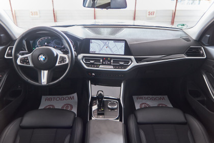 Продажа BMW 3 серии VII (G2x) 318d 2.0 AT (150 л.с.) 2020 Серый в Автодом