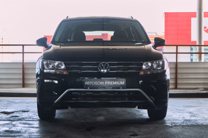 Продажа Volkswagen Tiguan II Allspace 2.0 AT (180 л.с.) 2017 Черный в Автодом