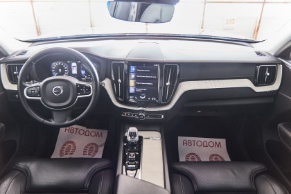 Продажа Volvo XC60 II 2.0 AT (197 л.с.) 2019 Черный в Автодом