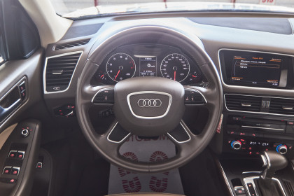 Продажа Audi Q5 I (8R) Рестайлинг 2.0 AT (230 л.с.) 2016 Черный в Автодом