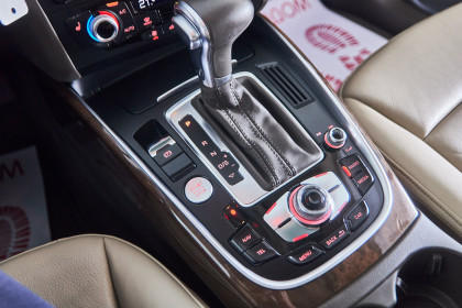 Продажа Audi Q5 I (8R) Рестайлинг 2.0 AT (230 л.с.) 2016 Черный в Автодом
