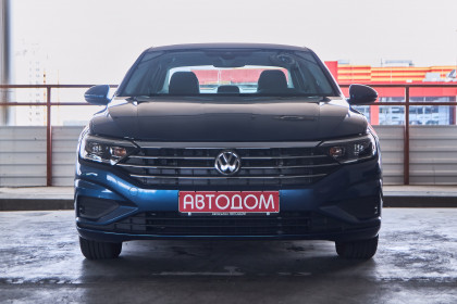 Продажа Volkswagen Jetta VII 1.4 AT (150 л.с.) 2018 Синий в Автодом