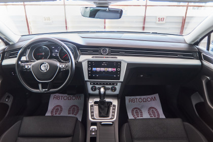 Продажа Volkswagen Passat B8 2.0 AMT (150 л.с.) 2019 Черный в Автодом