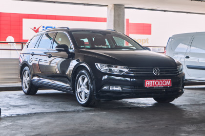 Продажа Volkswagen Passat B8 2.0 AMT (150 л.с.) 2019 Черный в Автодом