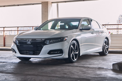 Продажа Honda Accord X 1.5 CVT (192 л.с.) 2018 Белый в Автодом