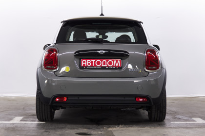 Продажа MINI Hatch III (F55/F56) Рестайлинг 2 Cooper SE 0.0 AT (184 л.с.) 2021 Серый в Автодом