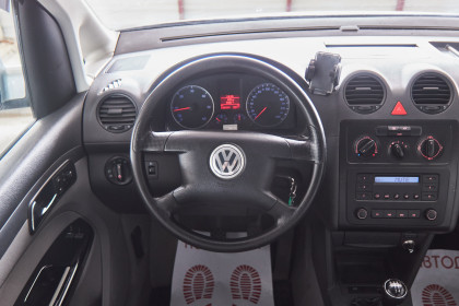 Продажа Volkswagen Caddy III 1.9 MT (105 л.с.) 2004 Серебристый в Автодом