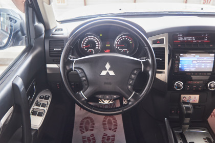 Продажа Mitsubishi Pajero IV Рестайлинг 2 3.0 AT (178 л.с.) 2014 Коричневый в Автодом