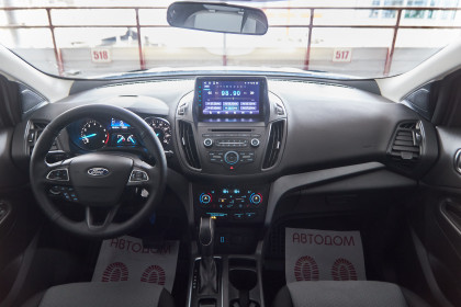 Продажа Ford Escape III Рестайлинг 1.5 AT (182 л.с.) 2018 Серебристый в Автодом
