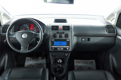Продажа Volkswagen Touran I Рестайлинг EcoFuel 2.0 MT (109 л.с.) 2007 Зеленый в Автодом