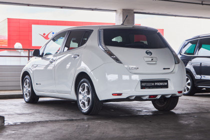 Продажа Nissan Leaf I (ZE0/AZE0) 0.0 AT (109 л.с.) 2014 Белый в Автодом
