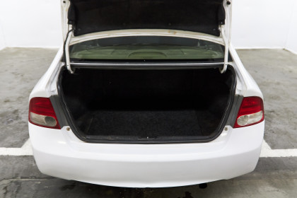 Продажа Honda Civic VIII Рестайлинг Hybrid 1.3 CVT (95 л.с.) 2009 Белый в Автодом
