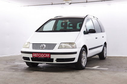 Продажа Volkswagen Sharan I Рестайлинг 1.8 AT (150 л.с.) 2003 Белый в Автодом