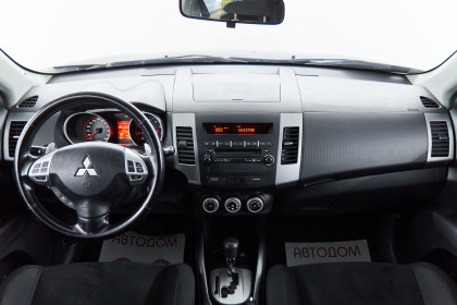 Продажа Mitsubishi Outlander II 2.4 CVT (170 л.с.) 2009 Черный в Автодом
