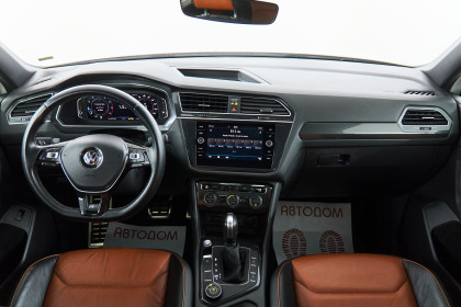 Продажа Volkswagen Tiguan II Allspace 2.0 AT (187 л.с.) 2020 Белый в Автодом