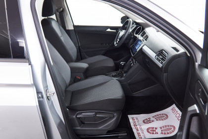 Продажа Volkswagen Tiguan II Allspace 2.0 AT (187 л.с.) 2019 Серебристый в Автодом