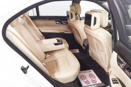 Продажа Mercedes-Benz S-Класс V (W221) Рестайлинг 500 4.7 AT (435 л.с.) 2011 Белый в Автодом