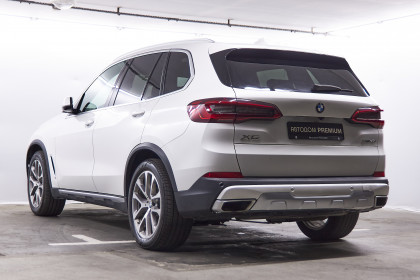 Продажа BMW X5 IV (G05) 40i 3.0 AT (340 л.с.) 2018 Белый в Автодом