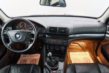 Продажа BMW 5 серии IV (E39) Рестайлинг 520d 2.0 MT (136 л.с.) 2000 Серебристый в Автодом
