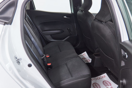 Продажа Renault Clio V 1.0 MT (100 л.с.) 2019 Белый в Автодом