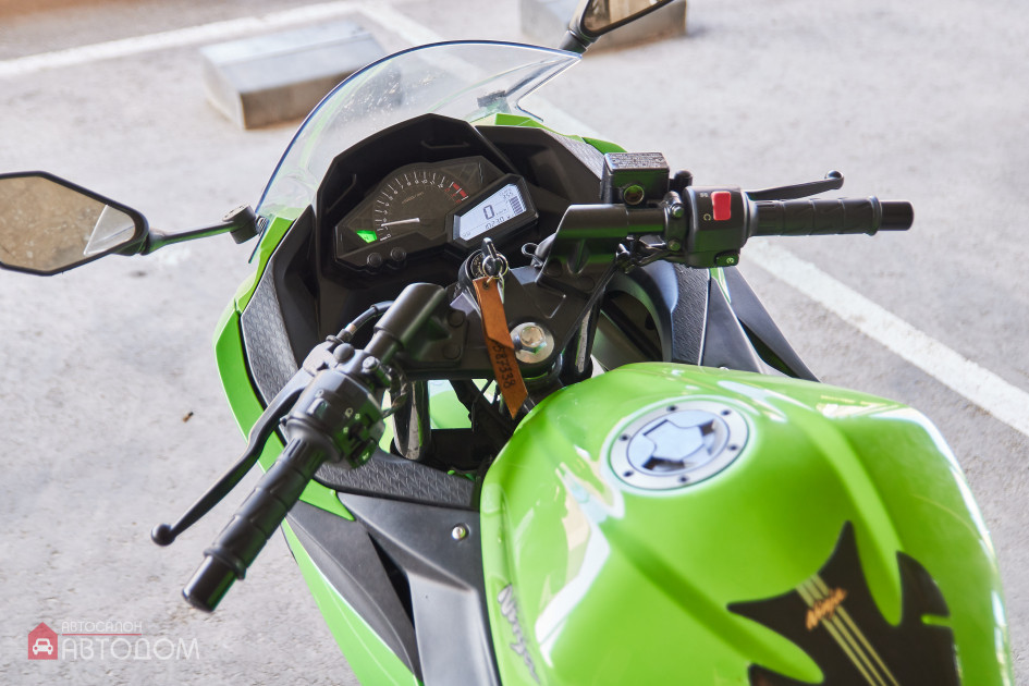 Продажа Kawasaki Ninja 300 2014 Зеленый в Автодом