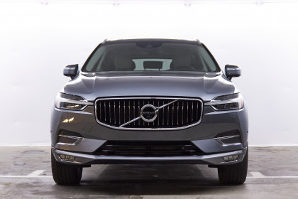 Продажа Volvo XC60 II 2.0 AT (250 л.с.) 2019 Серый в Автодом