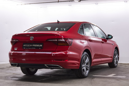 Продажа Volkswagen Jetta VII 8-speed 1.4 AT (147 л.с.) 2018 Красный в Автодом