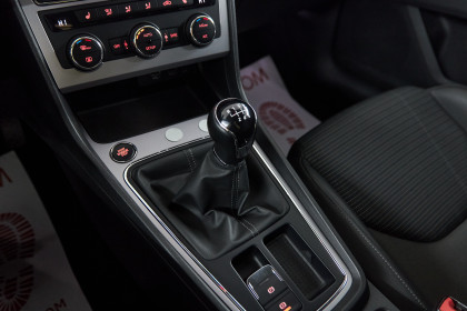 Продажа SEAT Leon III Рестайлинг 2.0 MT (110 л.с.) 2018 Синий в Автодом
