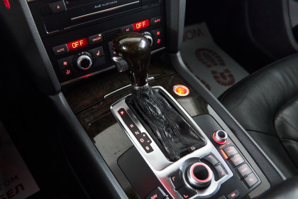 Продажа Audi Q7 I (4L) Рестайлинг 3.0 AT (240 л.с.) 2010 Черный в Автодом