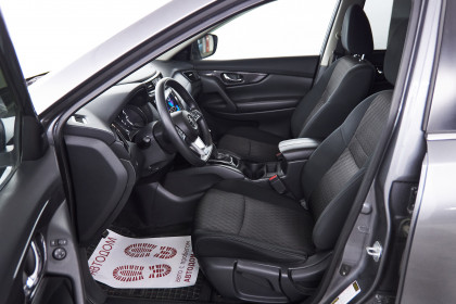 Продажа Nissan Rogue II Рестайлинг 2.5 CVT (170 л.с.) 2018 Серебристый в Автодом