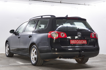 Продажа Volkswagen Passat B6 1.6 MT (105 л.с.) 2010 Черный в Автодом