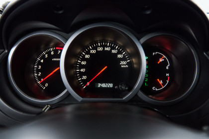 Продажа Suzuki Grand Vitara III 2.0 AT (140 л.с.) 2008 Черный в Автодом