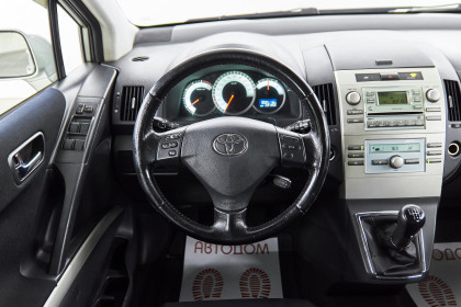 Продажа Toyota Corolla Verso I Рестайлинг 2.2 MT (136 л.с.) 2005 Серебристый в Автодом