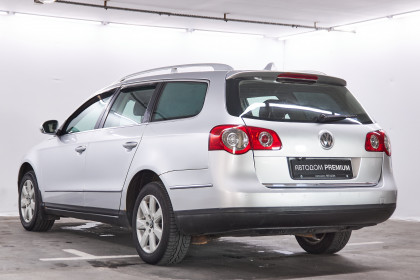 Продажа Volkswagen Passat B6 EcoFuel 1.4 AMT (150 л.с.) 2010 Серый в Автодом