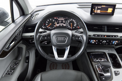 Продажа Audi Q7 II (4M) 2.0 AT (252 л.с.) 2018 Черный в Автодом