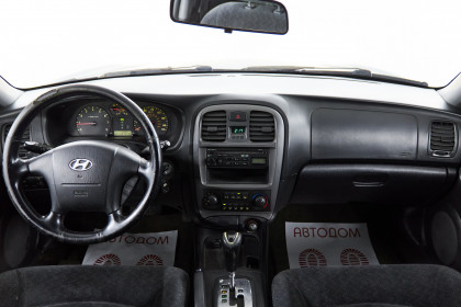 Продажа Hyundai Sonata IV (EF) Рестайлинг 2.4 AT (138 л.с.) 2002 Черный в Автодом