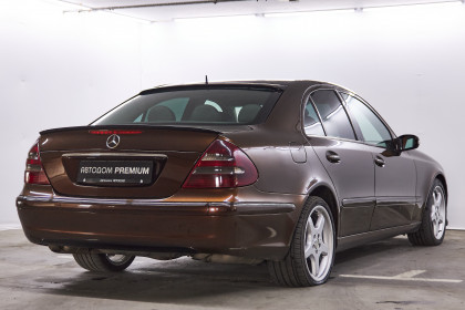Продажа Mercedes-Benz E-Класс III (W211, S211) 270 2.7 AT (177 л.с.) 2003 Коричневый в Автодом