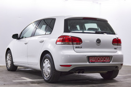 Продажа Volkswagen Golf VI 1.4 MT (122 л.с.) 2011 Белый в Автодом