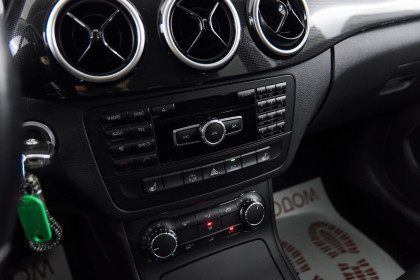 Продажа Mercedes-Benz B-Класс II (W246) 180 1.6 AMT (122 л.с.) 2013 Белый в Автодом