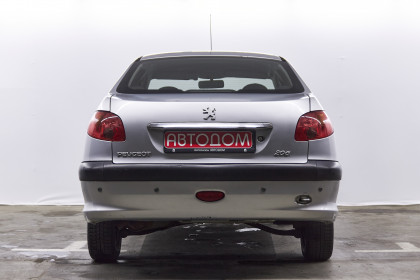 Продажа Peugeot 206 I 1.4 MT (75 л.с.) 2007 Серебристый в Автодом