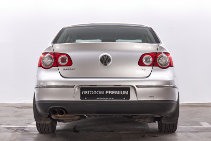 Продажа Volkswagen Passat B6 1.8 MT (160 л.с.) 2008 Серебристый в Автодом