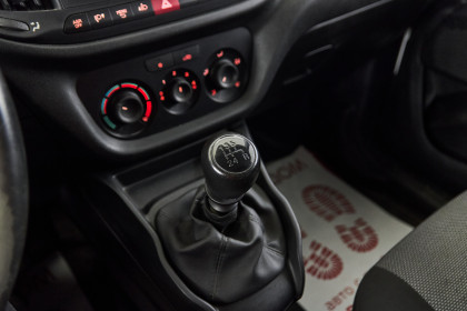 Продажа Fiat Doblo II Рестайлинг 1.4 MT (95 л.с.) 2017 Белый в Автодом