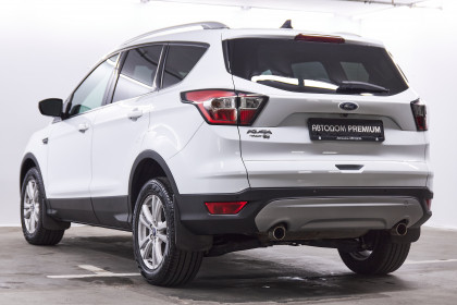 Продажа Ford Kuga II Рестайлинг 2.5 AT (150 л.с.) 2019 Белый в Автодом