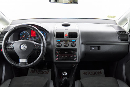 Продажа Volkswagen Touran I Рестайлинг 1.4 MT (140 л.с.) 2009 Черный в Автодом