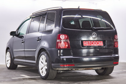 Продажа Volkswagen Touran I Рестайлинг 1.4 MT (140 л.с.) 2009 Черный в Автодом