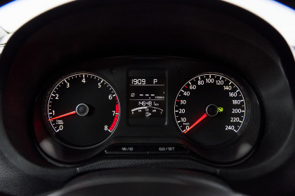 Продажа Volkswagen Polo V Рестайлинг 1.6 AT (110 л.с.) 2015 Коричневый в Автодом