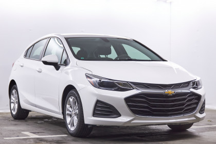 Продажа Chevrolet Cruze II 1.4 AT (155 л.с.) 2019 Белый в Автодом