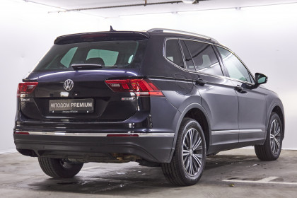 Продажа Volkswagen Tiguan II Allspace 2.0 AMT (220 л.с.) 2019 Черный в Автодом