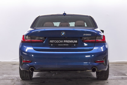 Продажа BMW 3 серии VII (G2x) 330i 2.0 AT (258 л.с.) 2021 Синий в Автодом